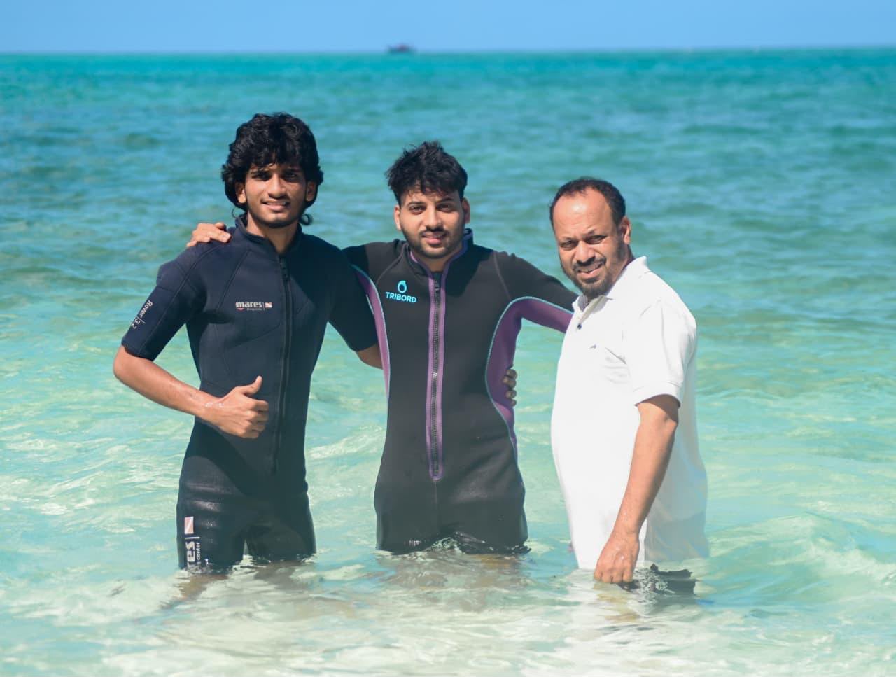 Bahadur Tours guests after a dive at Lakshadweep